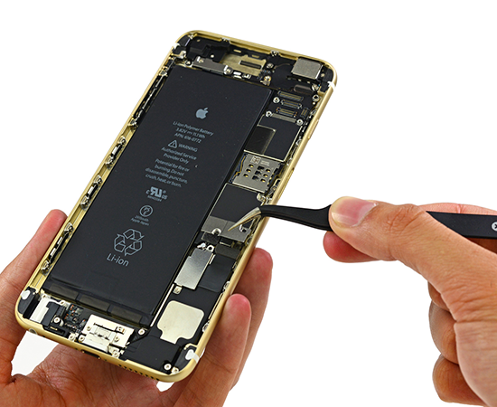 Замена аккумулятора (батареи) iPhone 6s