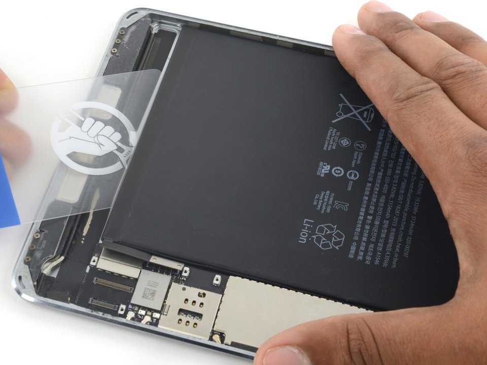 Замена микросхемы дисплея iPad mini 4