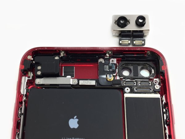 Чистка камеры iPhone 7 Plus