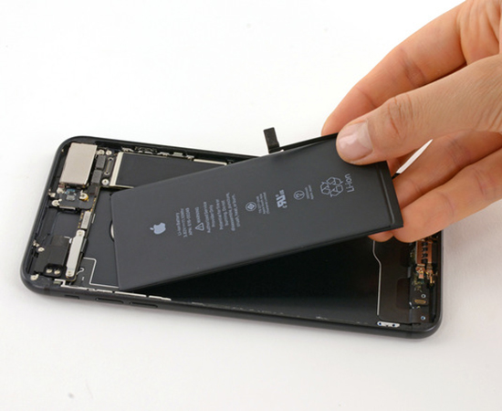 Замена АКБ iPhone 12