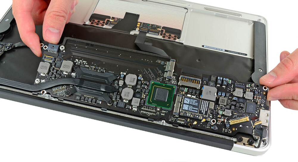 Чистка от пыли и замена термопасты MacBook Air A2179