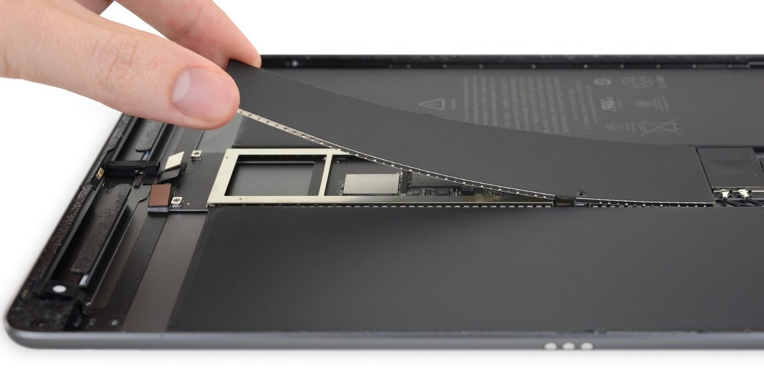 Замена разъема тачскрина на iPad Air 3