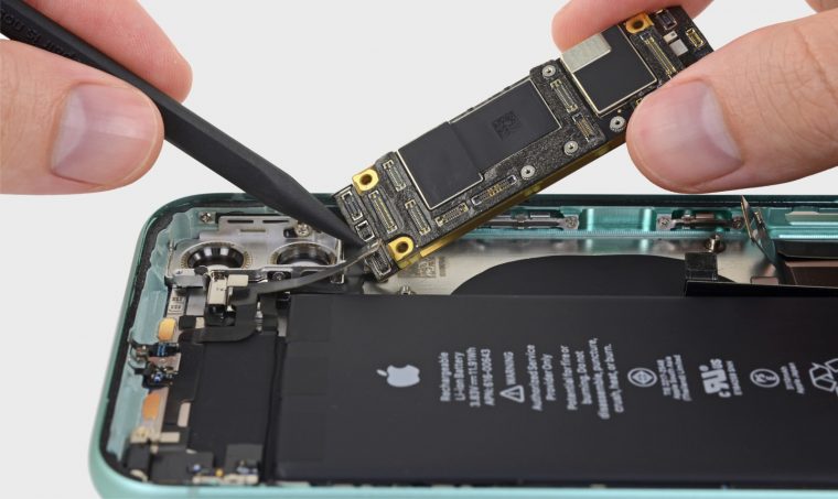 Особенности и рекомендации по замене дисплея на iPhone 11 Pro Max